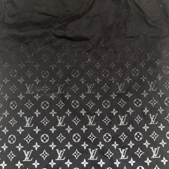 Louis Vuitton L never worn - Picture 7 of 7